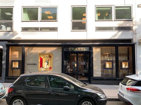 chanel 42 avenue montaigne|chanel paris montaigne.